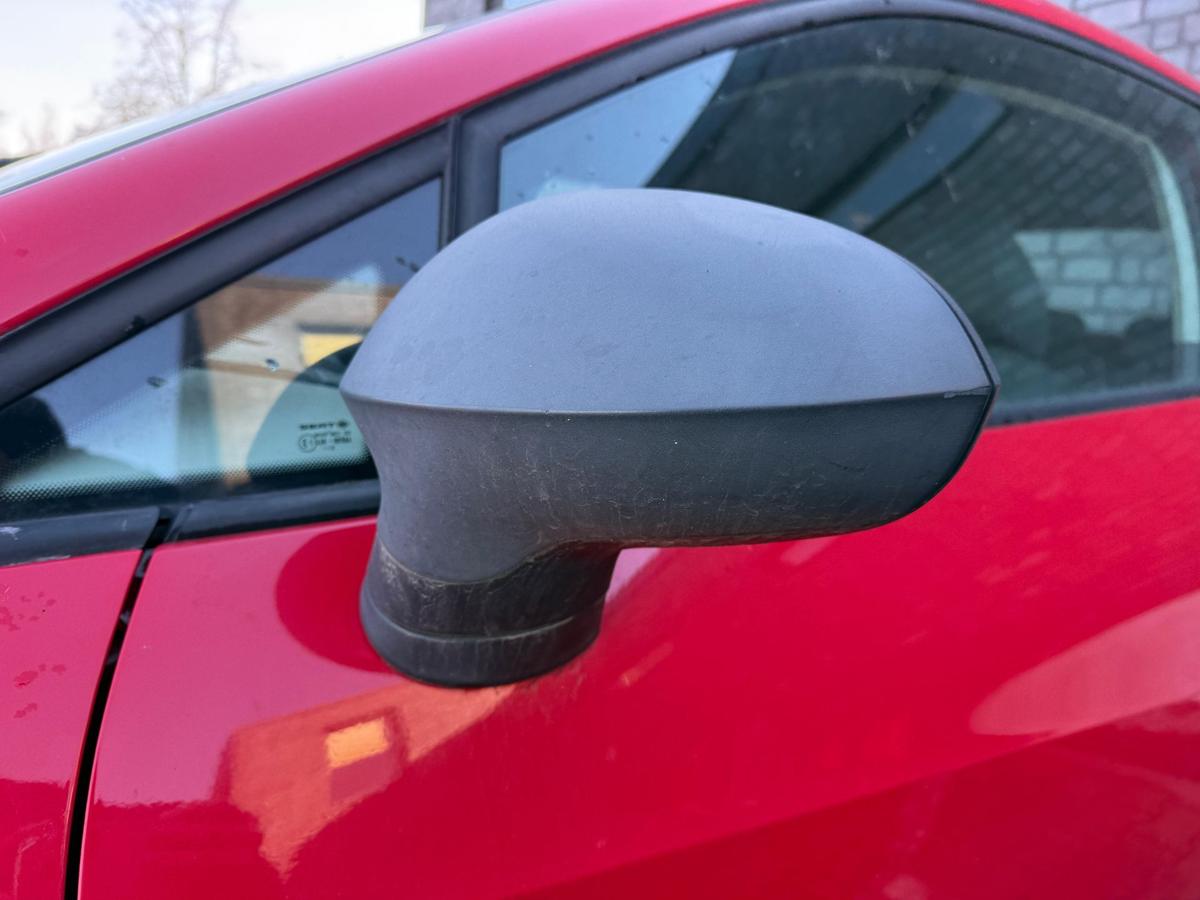 Seat Ibiza 6J original Au&szlig;enspiegel links manuell verstellbar unlackiert BJ09